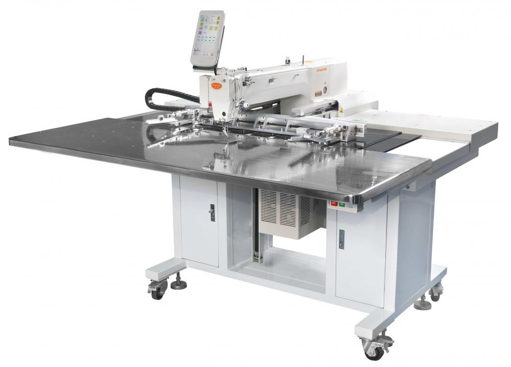 Programmable Electronic Automatic Pattern Sewing Machine