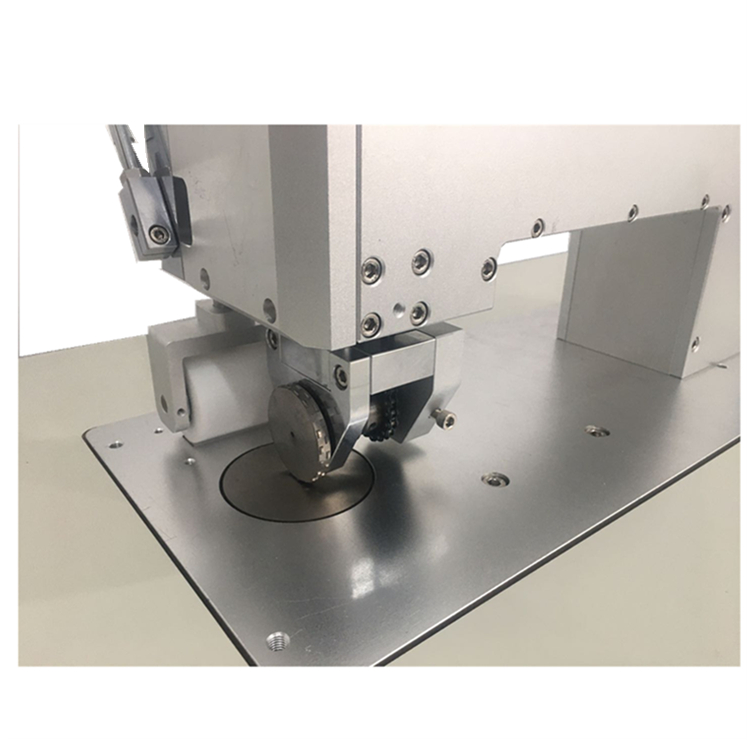 pneumatic sewing machine for protective clothing